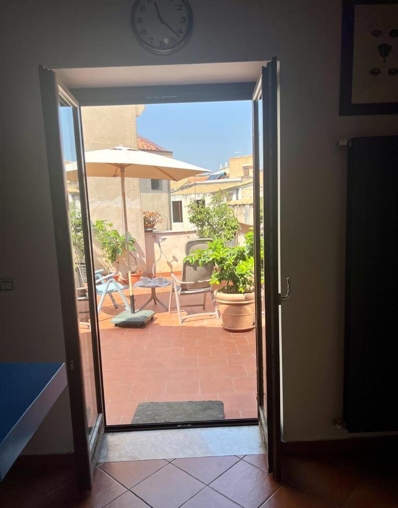 Terrazza Rosa Bianca Apartment Palermo Bagian luar foto